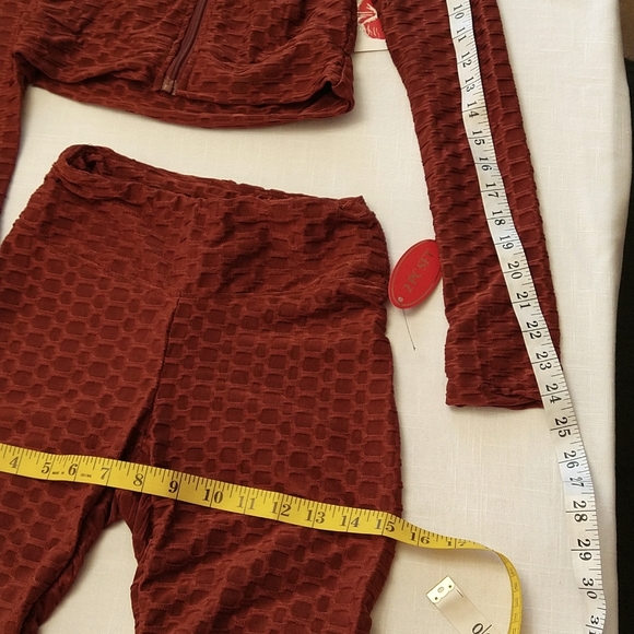 Brazilian leggings and crop jacket set honeycomb style size small - Picture 10 of 15